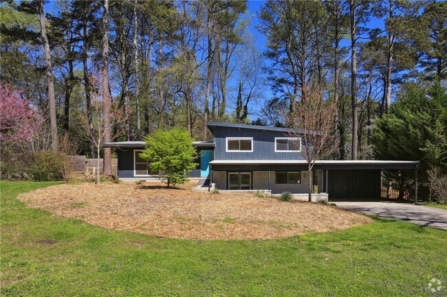 Building Photo - 3684 Northlake Dr Rental