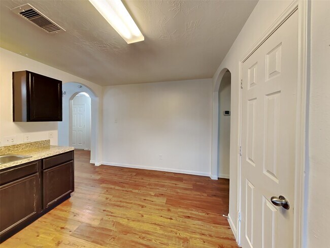 Photo - 15726 Regal Trace Ln