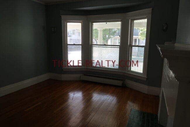 Photo - 368 Alexander St Apartment Unit 2
