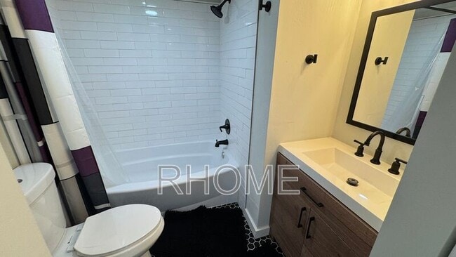 Photo - 164 N 450 W St