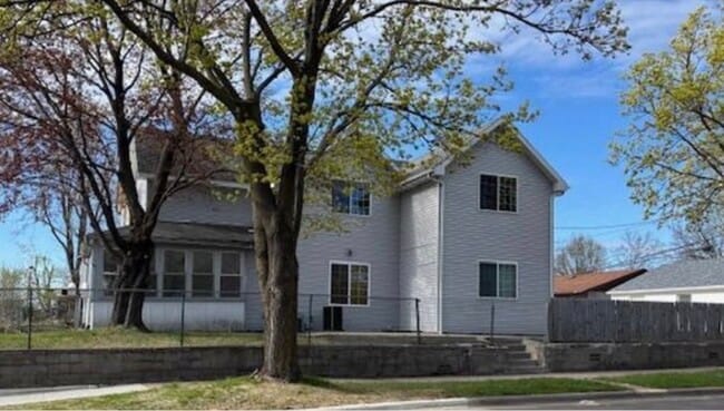 Photo - 1257 Rice St