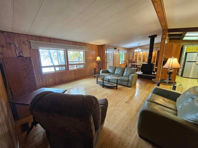 Photo - Lake front on Kings Point-Winter Rental Only Available September 1st through End of May 2026