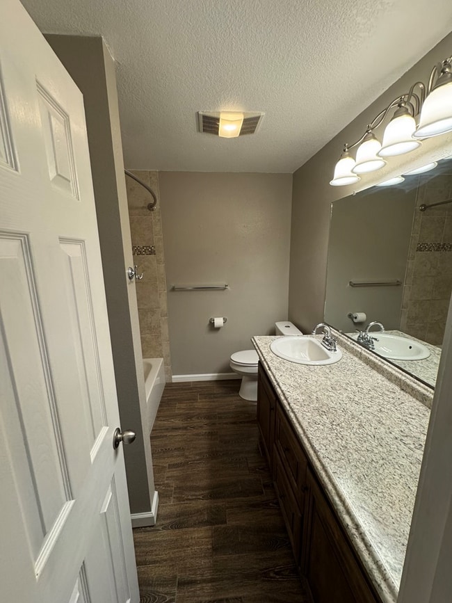 Photo - 1324 Harless Ave