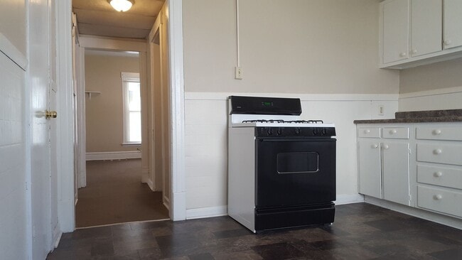 Photo - 2515 Olive St Unit Apt 1