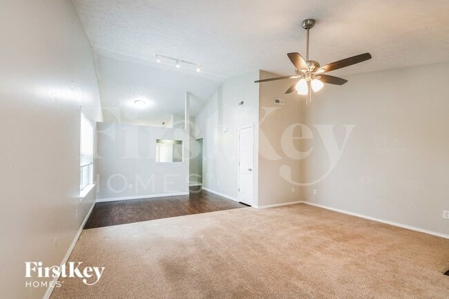 Photo - 6738 Wimbledon Dr