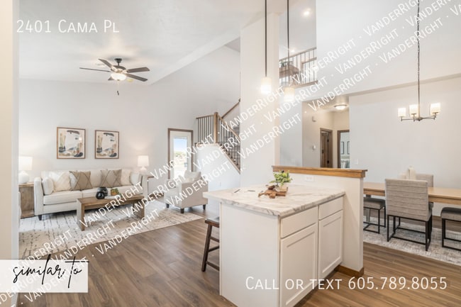 Photo - 2401 Cama Pl