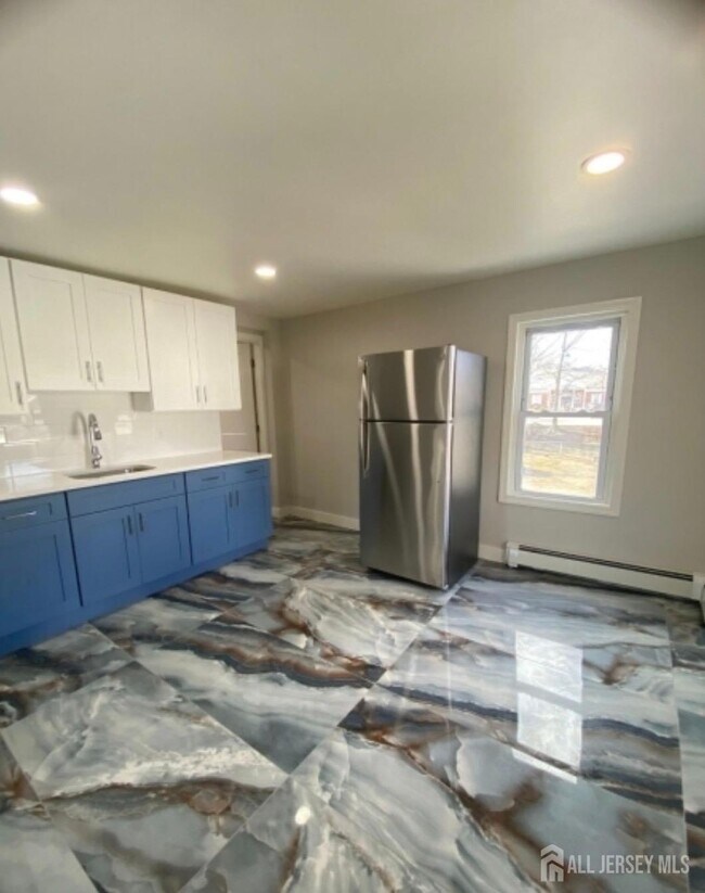 Photo - 315 Smith St