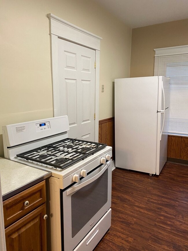 Photo - 706 N Ward Ave