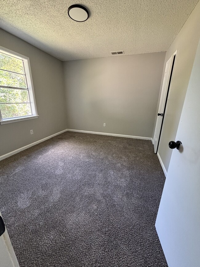 Photo - 111 E Cherry St