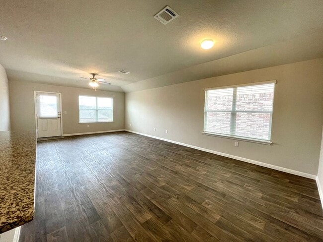 Photo - Charming 4 bedroom, 2 bathroom in East-Central Austin!