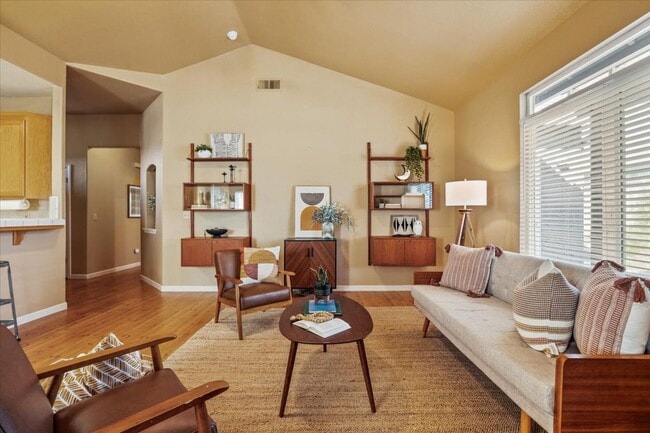 Photo - 2520 Duffy Dr