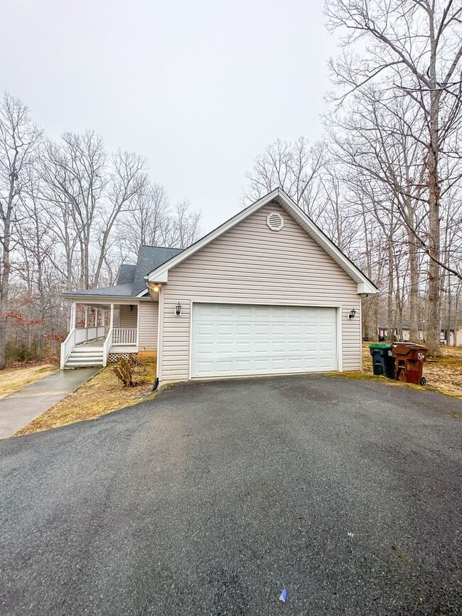 Photo - Beautiful 3bed 2 Bath Lake Monticello Rental