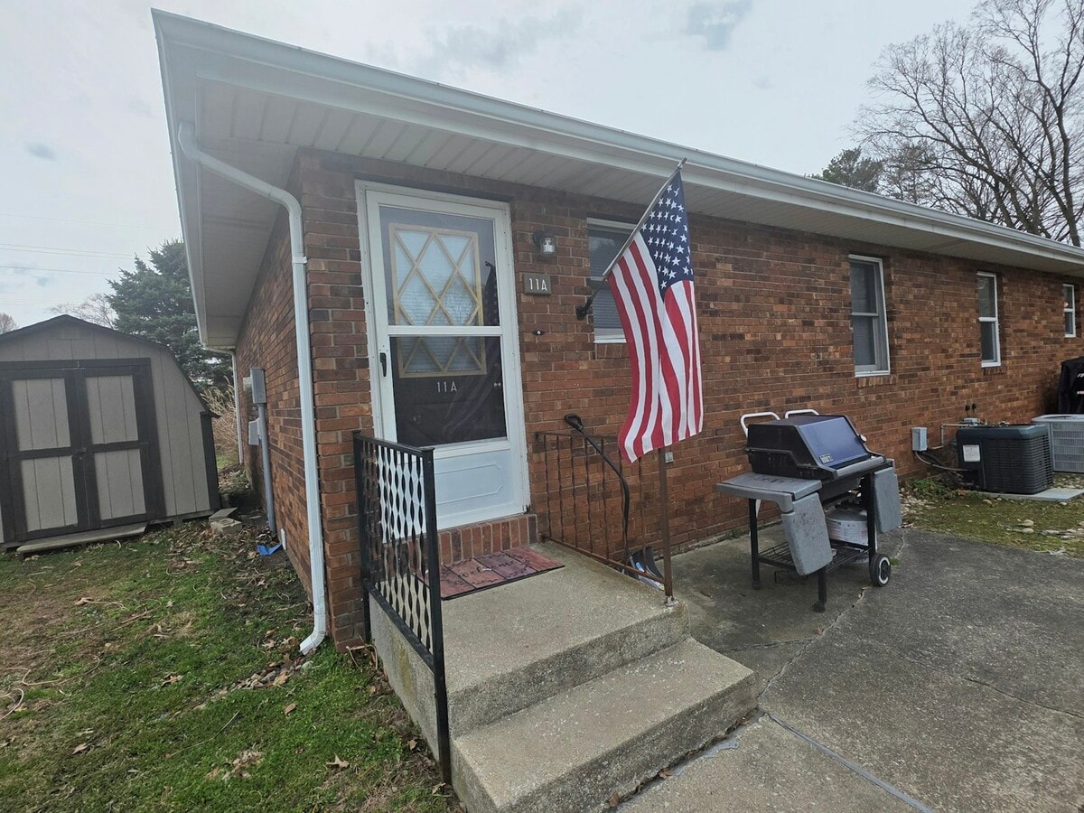 Photo - 601 Rizek Dr