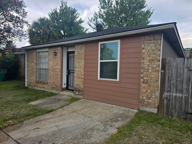 Building Photo - 3019 Aspin Dr Unit 3019 Aspin Dr