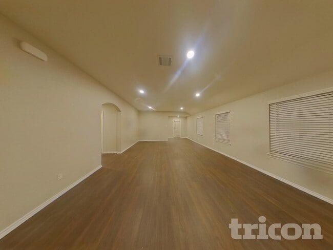 Photo - 3417 Doris Dr