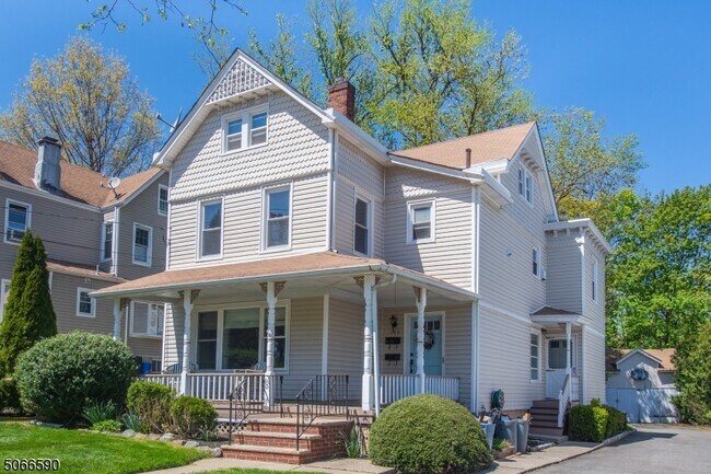 Photo - 179 Washington St Casa
