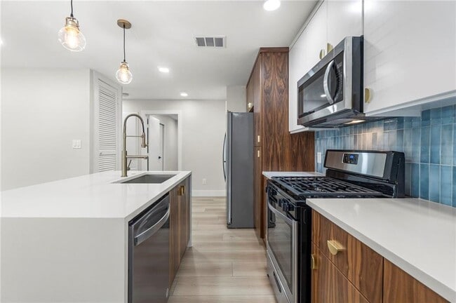 Photo - 1509 Braes Ridge Dr
