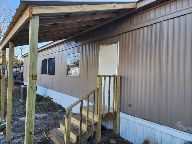 Photo - 12126 Lynda Dr