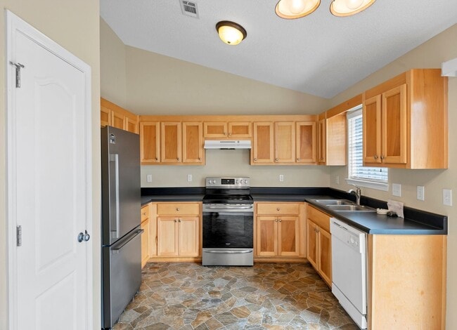 Photo - 8959 Gristmill Way