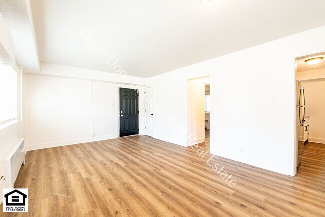 Photo - 1823 Griswold Dr Unit G01