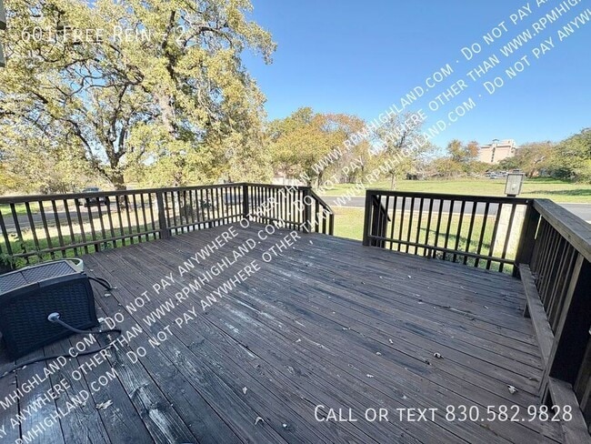 Photo - 601 Free Rein