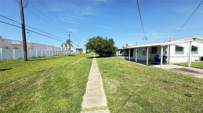 Photo - 1528 Council Dr