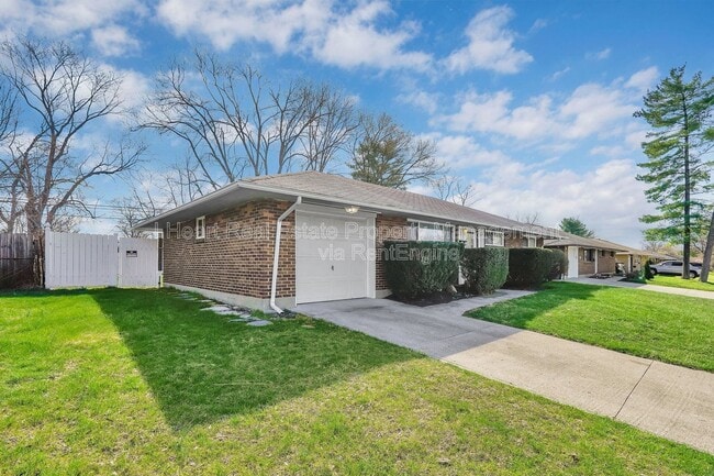 Photo - 1386 Rosehill Rd