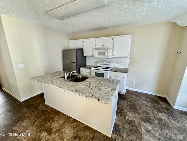 Photo - 1127 Brownlea Dr
