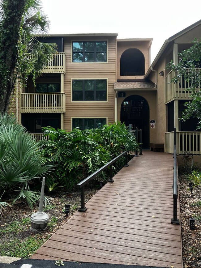 Building Photo - Furnished 1 bedroom in Preserves at River'...