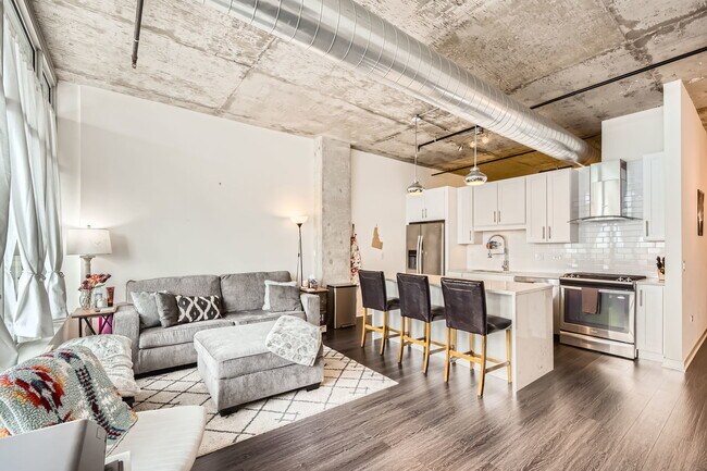 Photo - 50 E 16th St Unit 1111