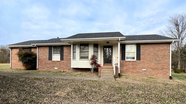 For Rent: 3BR, 2BA home with garage for rent. - For Rent: 3BR, 2BA home with garage for rent.
