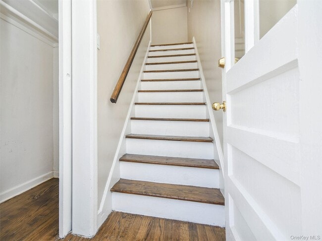 Photo - 61 Locust Ave Unit apt. #1