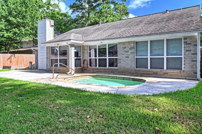 Photo - 15 White Bark Pl