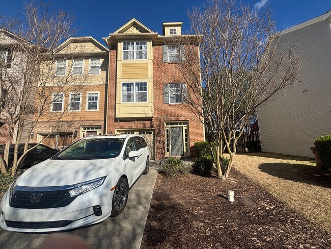 Room in Townhome on Linden Park Ln
