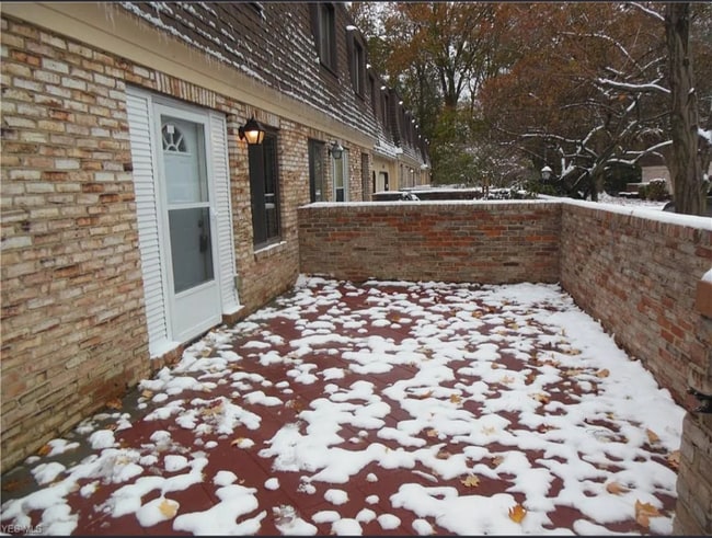 Photo - 1651 Mentor Ave Unit 19000