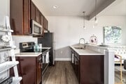 Zoe-Kitchen