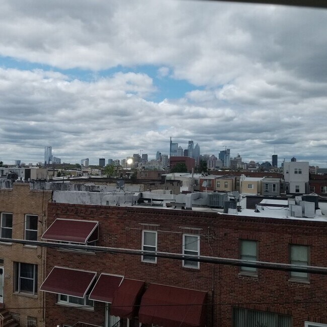 Photo - 1112 Mifflin St Unit 3rd Fl.