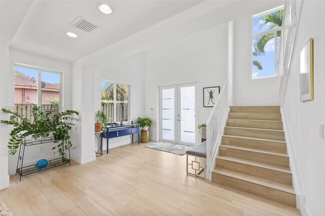 Photo - 14831 SW 93rd Ct