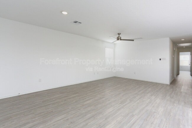 Photo - 6503 Scarecrow Wy