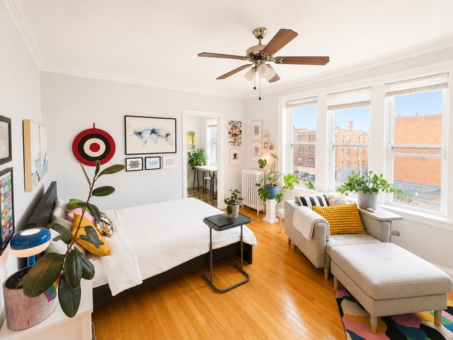 Photo - 1635 W Morse Ave Unit 308