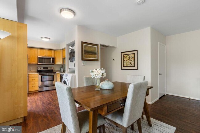 Photo - 3330 S 28th St Unidad 401