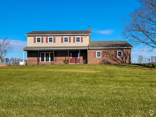 Building Photo - 195 Laurel Rd Rental