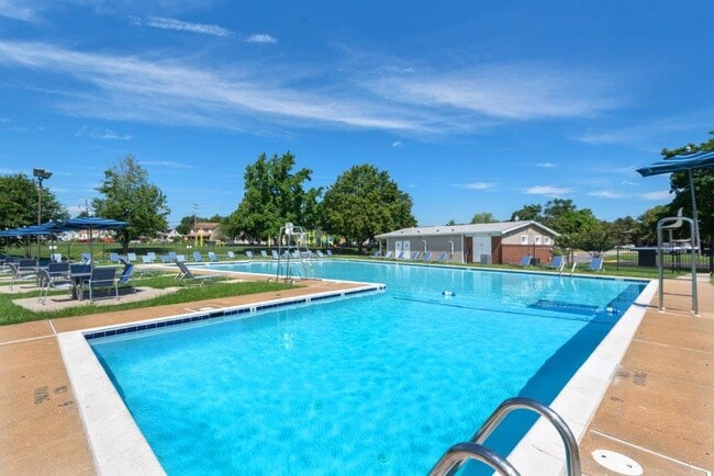 Charlesmont Apartment Homes