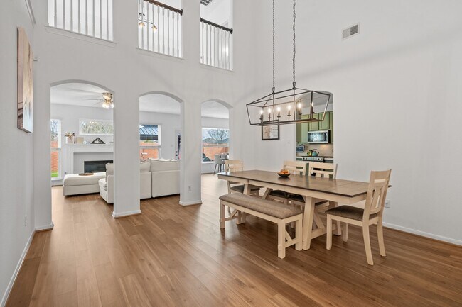 Photo - 18210 Juniper Creek Ln