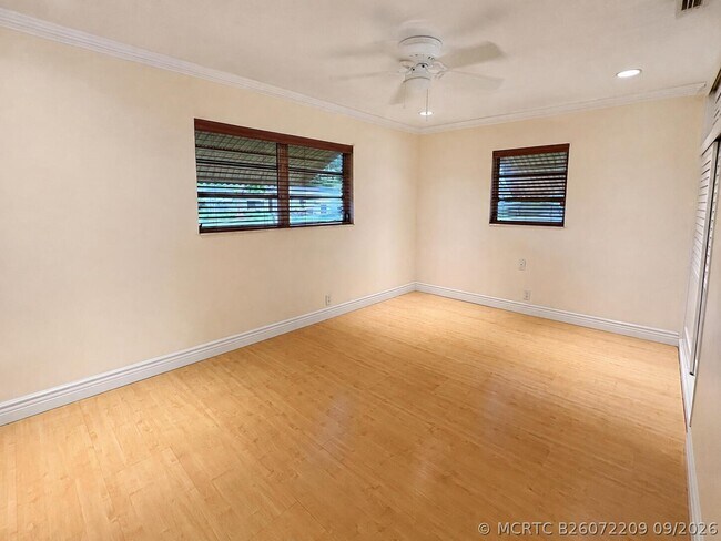 Photo - 1401 S Deerfield Ave