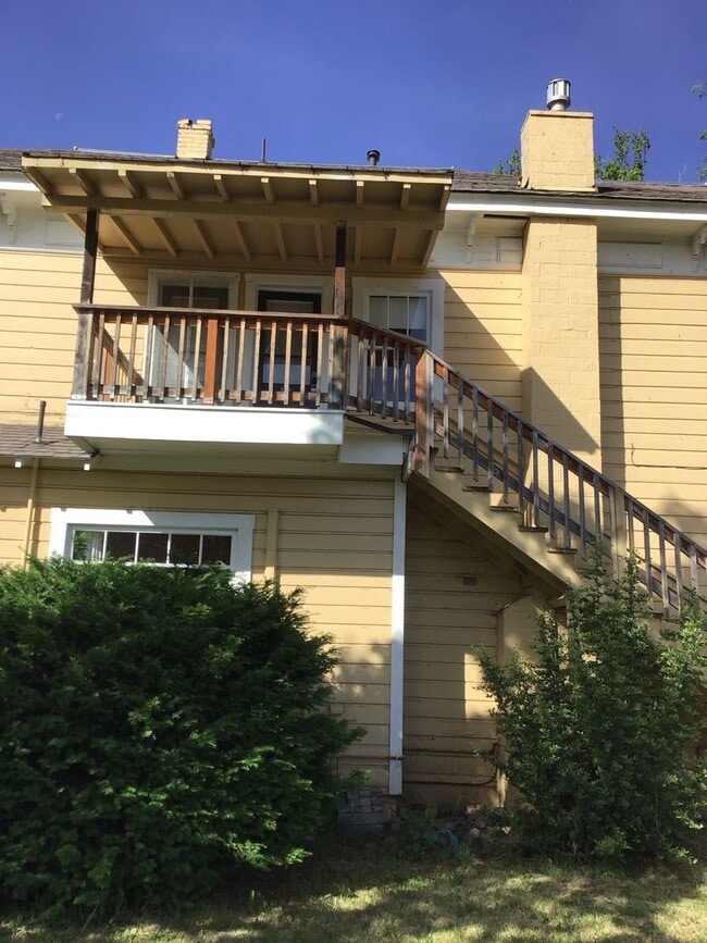 Building Photo - 101 W Main St Unit 101 W. Main St.  C