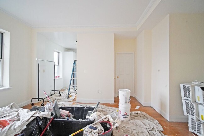 Building Photo - 57 Sip Ave