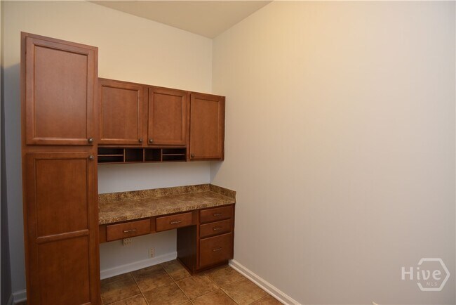 Photo - 330 Casey Dr