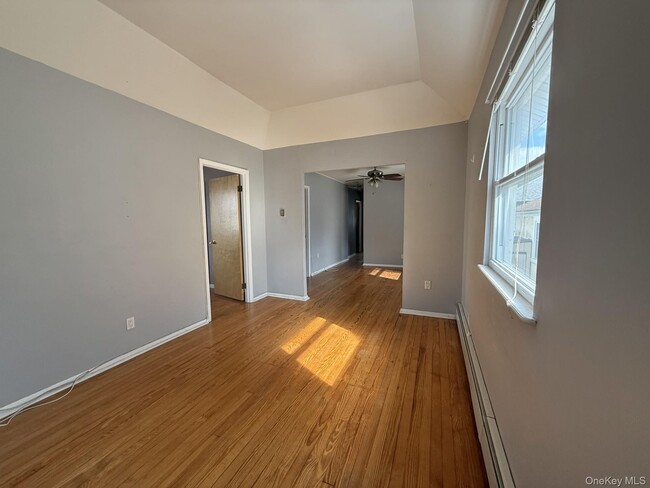 Photo - 70 Malone Ave Unit Upper