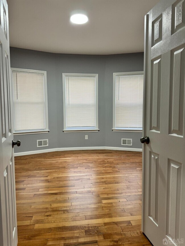 43 Frederick Terrace Unit 2